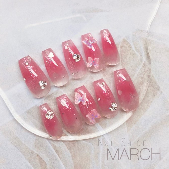 ネイルサロン March