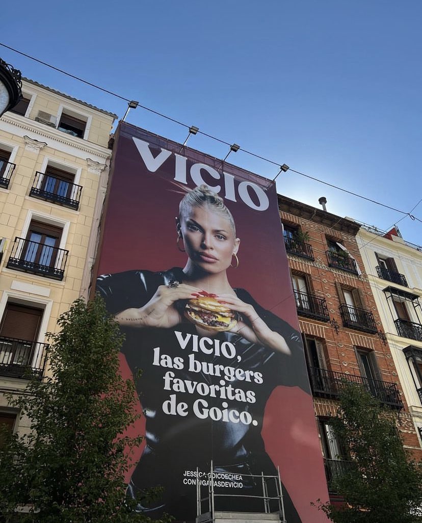 XaviLardin's tweet photo. Vicio vs Goiko. Buen jugado. https://t.co/5S77oQeYAM
#Publicidad #Creatividad #Copywrtiting https://t.co/Cq4tGGAFmS