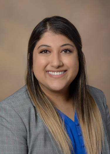 sanga_shir's tweet photo. Hi #MedTwitter 👋🏽! My name is Sanga Shir and I’m an #EMBound MS4 at @UAZMedTucson. I’m interested in community outreach and medical education and am very excited to be part of #Match2023! #EmergencyMedicine https://t.co/k4sp3VpZ4i