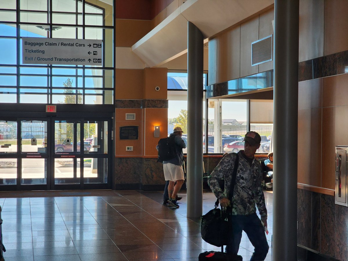 Corey Lewandowski flew out of the Pierre Airport today. Seen below: