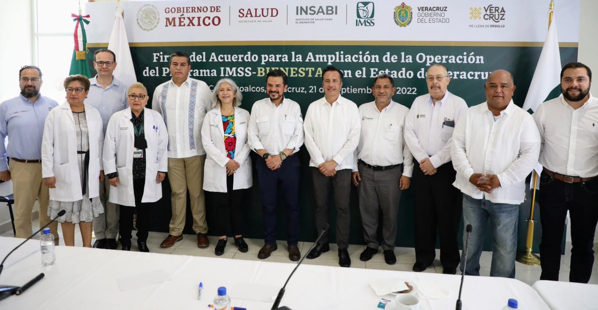 zoerobledo's tweet photo. Con esta ampliación se rehabilitarán 301 unidades médicas de Primer Nivel y también 6  hospitales de Segundo Nivel: Chicontepec, Papantla, Plan de Arroyo, Jaltipan, Coscomatepec y Zongolica. 

Estamos trabajando para brindar servicios de salud dignos para las y los veracruzanos. https://t.co/lIKDD9wqnB