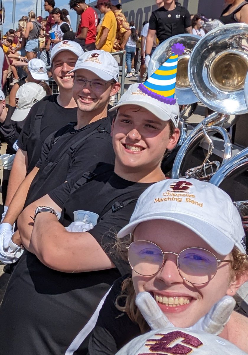CmuTones's tweet photo. Happy birthday to our own Valentina tone, Jack!! Ally!! 🎂🎉 https://t.co/GOxSTwDZ4V