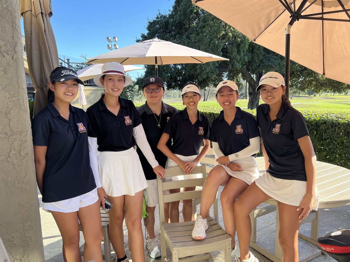 ArcadiaHighGolf's tweet photo. 15-0 in Pacific league play With a team total 183, two under par. Erica Lee 3 under 34, Jessie Kong and Zoe Sprecher 2 under 37, Qiman Hu 39 and Kelly Fong 40. # LadyApaches #HittingBombs #MakingPutts https://t.co/QqqPBRj1Oh