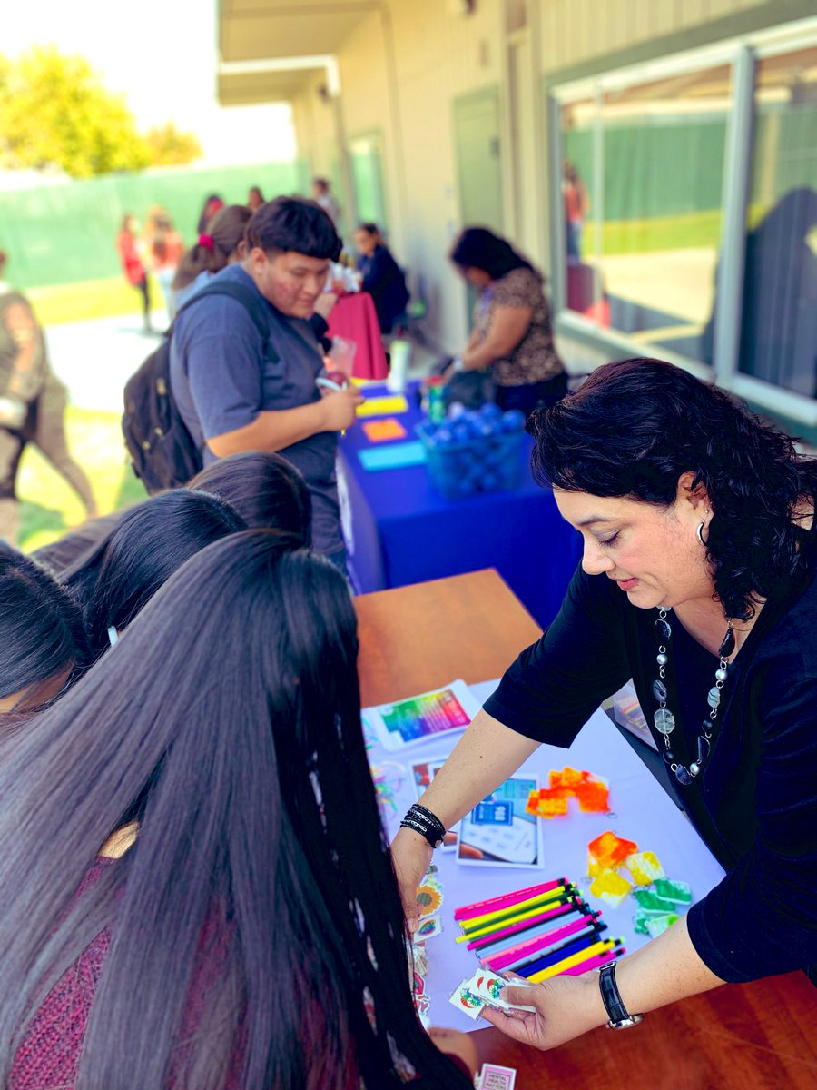 LUSDAlternativ1's tweet photo. A powerful day of resources and reflection today for #SuicideAwarenessMonth … lots of great resources and classroom visits. Appreciate @AltEd_Counselor organizing a productive day of reflection for learners. #MentalHealthMatters #alted @LindsayUnified https://t.co/78bKztLiSY