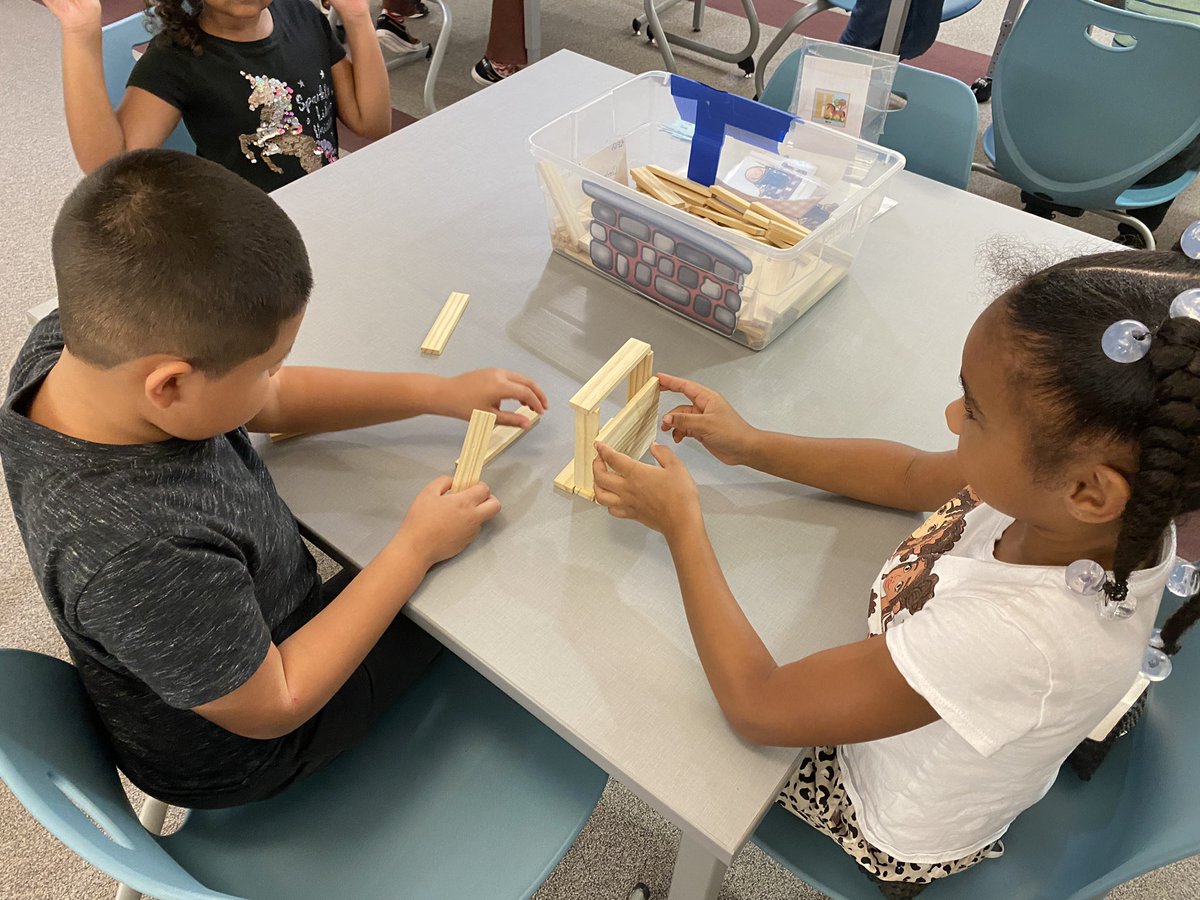 STEM challenge to take care of a problem that’s plagued the fairy tale world for years. 2nd grade students built safer walls for Humpty Dumpty to sit on. #GibsonGrizzlies, #OneGibson