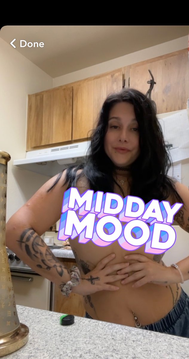 Skytangerine13's tweet photo. #wackywednesday #naughtypics #onanairplane. #comeseeme #spicycontent #adultcontent #littlesinner #stonerchicks #stoner #toostoned https://t.co/MfinwRVsI6 https://t.co/bCWBNC5mKf