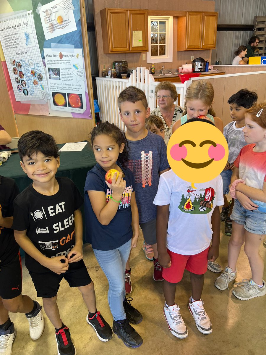 MsAllweinTweets's tweet photo. We got to see so many cool things today! #SRESroos https://t.co/835s9pPFZh