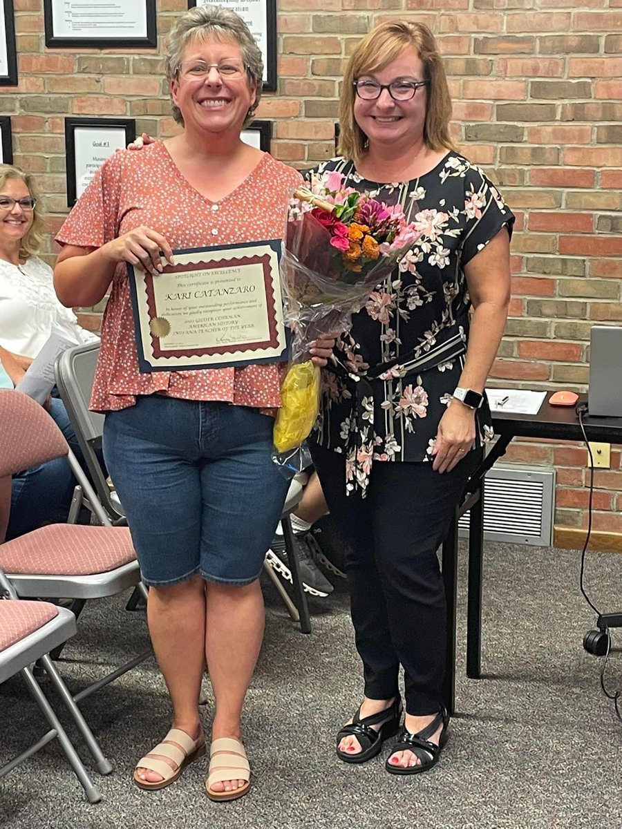 catanhistory's tweet photo. #bravepride My school board &amp; superintendent honored me tonight as #ihtoy with such kind words and gorgeous flowers.  Thank you, Braves! https://t.co/dPeixRwwlh