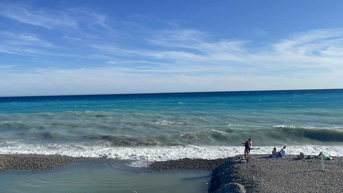 #Recharging #Disconnecting #Chilling #Nice #France