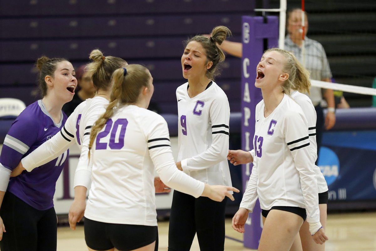 cap_athletics's tweet image. .@CapVolleyball rolls to a 3-0 win over Oberlin on Wednesday night behind the strong night from Lindsay Rich (13 kills, 9 digs, 3 aces)!

athletics.capital.edu/news/2022/9/21…

#CapFam | #CapVB | #POTP