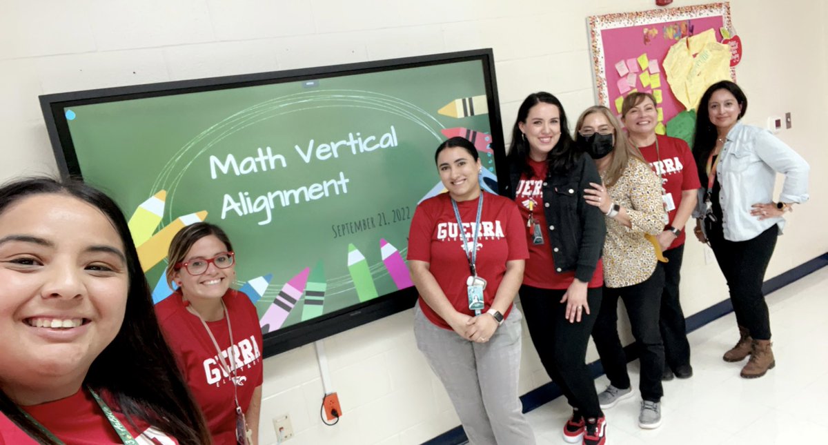 DalethJuarez's tweet photo. Today was a Wonderful Wednesday! Spent the day with our teachers at today's TCLC where they enjoyed Snowball Toss &amp; finished the day with our Marvelous Math experts at our Vertical Alignment! 💚🦅 #GuerraLIFE #LIFEisgoodatGuerra @PSJAISD https://t.co/FfqouXxysm