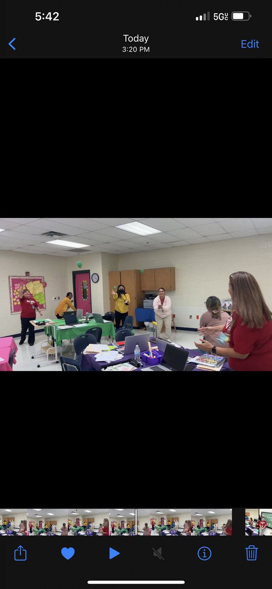DalethJuarez's tweet photo. Today was a Wonderful Wednesday! Spent the day with our teachers at today's TCLC where they enjoyed Snowball Toss &amp; finished the day with our Marvelous Math experts at our Vertical Alignment! 💚🦅 #GuerraLIFE #LIFEisgoodatGuerra @PSJAISD https://t.co/FfqouXxysm