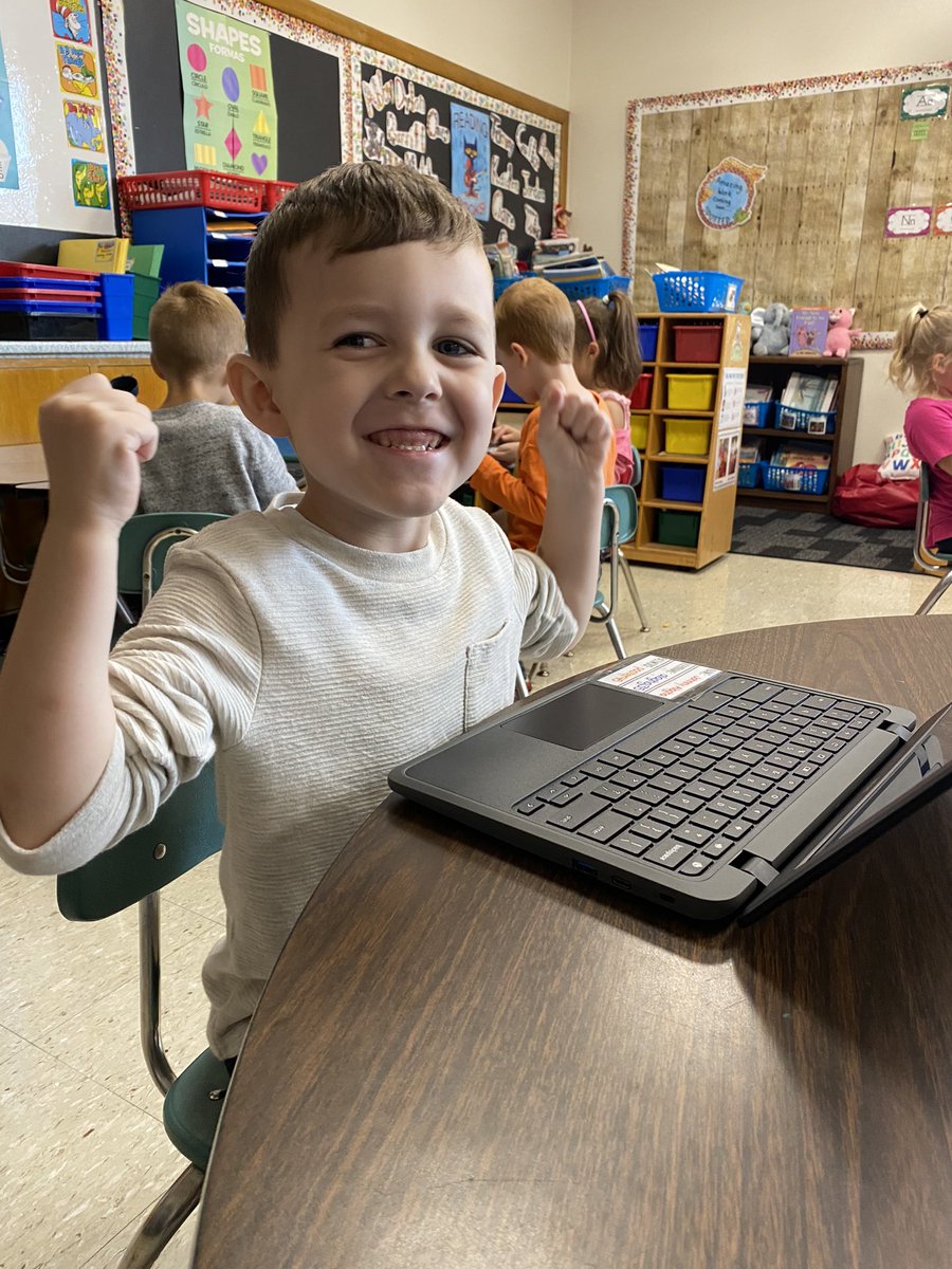 #Kindergarten S’s logging into <a href="/STMath/">ST Math Educator? Follow us on MINDEduOrg!</a> BY THEMSELVES! And very excited about solving the first puzzle and going to the next level! #ElementaryDigitalLearners <a href="/FishrSchWalpole/">FisherSchoolWalpole</a>
