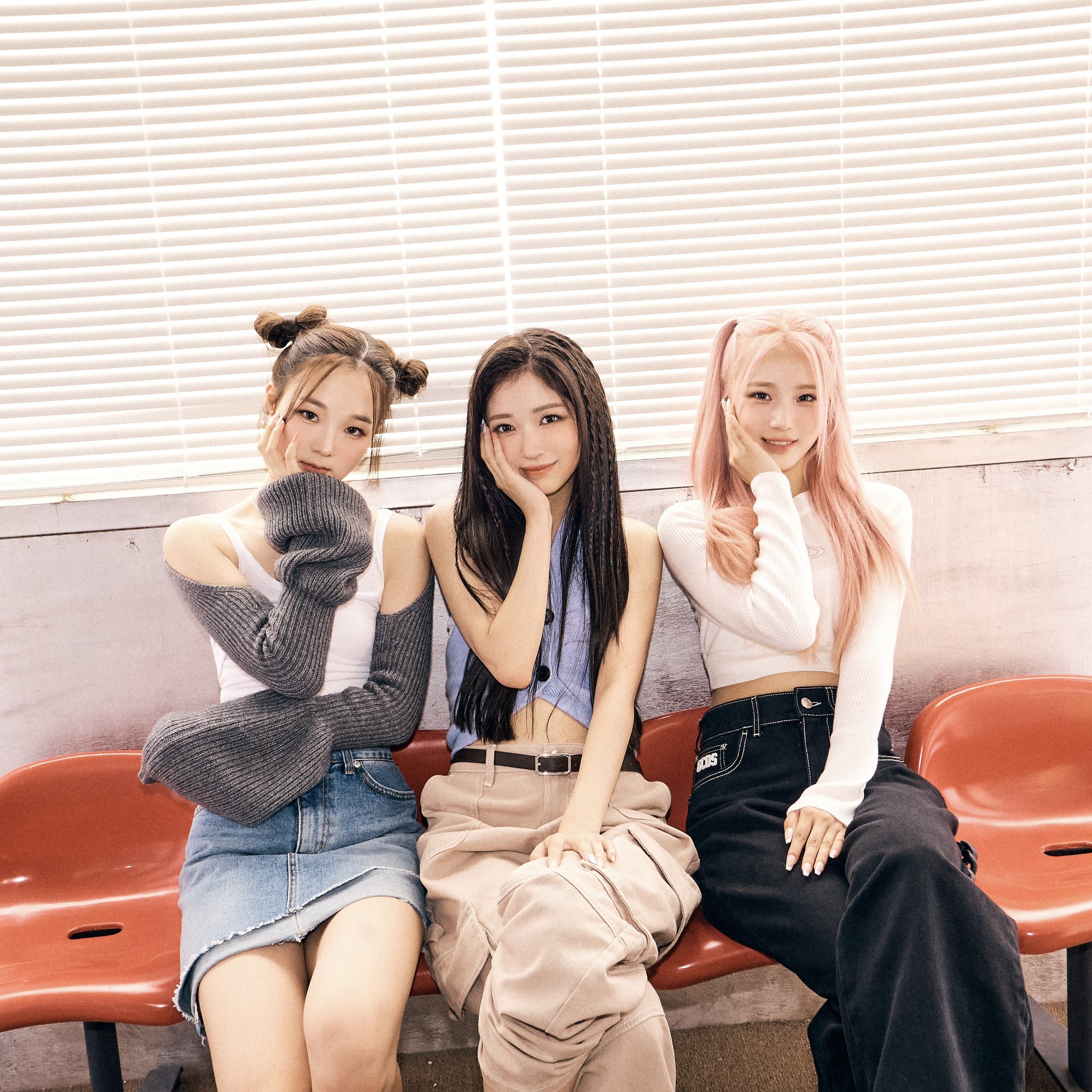 FdOJObKaEAEy6bx?format=jpg&name=large