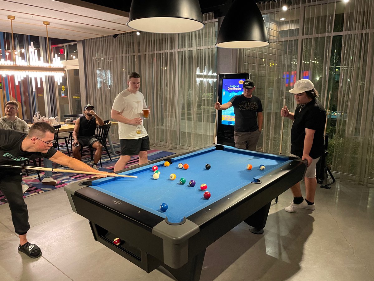 In crazy news <a href="/Mindfreak/">Mindfreak</a> is up 1-0 against <a href="/OpTic/">OpTic</a> in ‘pool’