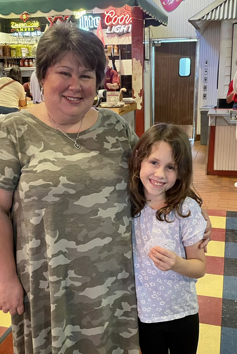 Jennifer Joyner (@mrsjenjoyner) on Twitter photo I❤️spirit night! It was great to see so many families. <a href="/BernshausenKISD/">Bernshausen Ele.</a> #thepowerofyet <a href="/SpringCreekBBQ/">SpringCreekBarbeque</a> I❤️spirit night! It was great to see so many families. <a href="/BernshausenKISD/">Bernshausen Ele.</a> #thepowerofyet <a href="/SpringCreekBBQ/">SpringCreekBarbeque</a>