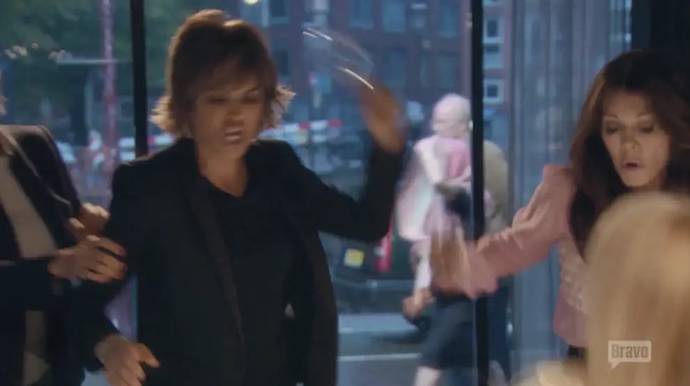 chickswithtime's tweet photo. Rinna: " I have PTSD from Katy's violent behavior." 

Also Rinna: 

#RHOBH https://t.co/2Vok8Xx6UF