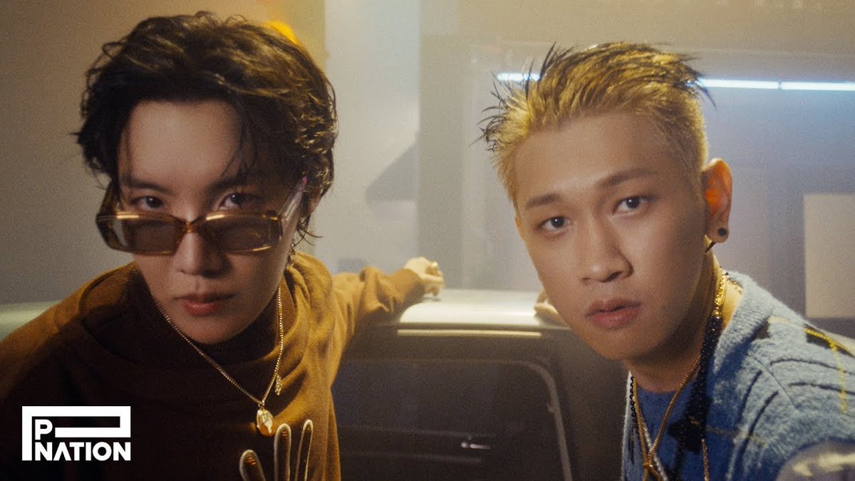ddaengswan's tweet photo. Dentro de unas horas tendremos lo que es la colaboración dónde j-hope estará participando con Crush, ésta se llama "Rush Hour" y estará apareciendo en el MV y será lanzado en su canal de Crush, también salieron las metas globales por COMPARTIR Y CUMPLIR. @BTS_twt https://t.co/vCBtoBoVyF