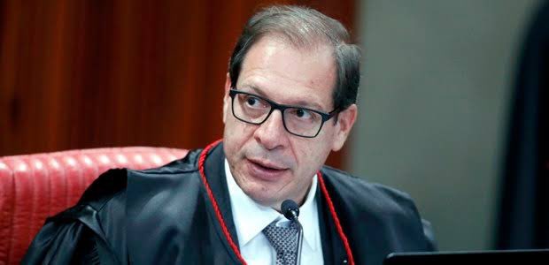 ludmilagrilo's tweet image. O agente público que determinou a investigação contra mim chama-se LUÍS FELIPE SALOMÃO, atual corregedor nacional de justiça, indicado ao STJ por Lula em 2008, e autor da decisão que determinou, em 2021, a desmonetização dos canais de YouTube.
