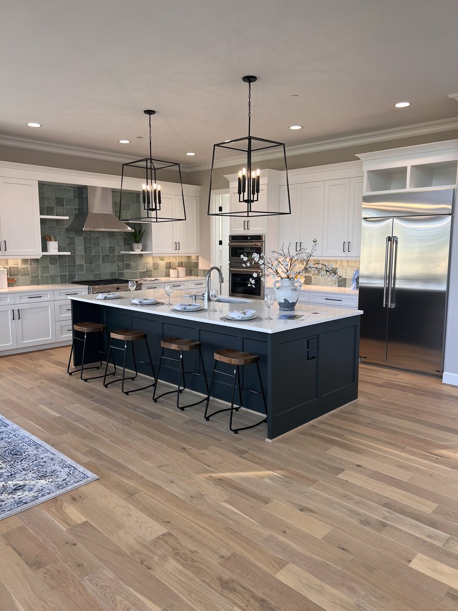 OGDaniel7's tweet image. Brand new home on 5+ acres 🤩