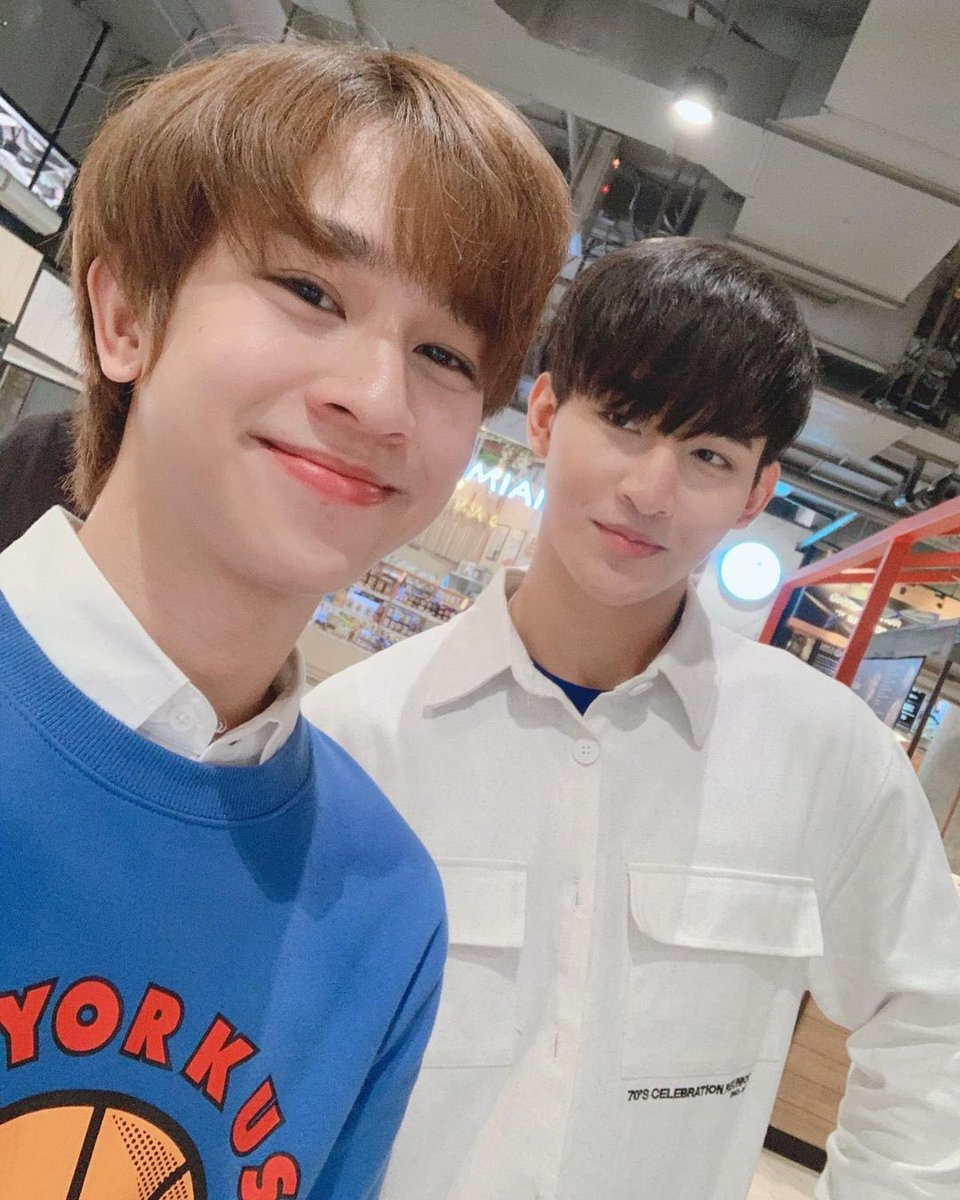 stgl_d's tweet photo. คิดถึงคุณเค้าจังเลย วันนี้ตัวเล็กออกกองเป็นคุณเทวดาจอมซนทั้งวัน ขอให้ทำได้อย่างที่ตั้งใจ เป็นกำลังใจให้นะคนเก่ง 😘😘 ส่วนคนพี่ไม่ว่าวันนี้ทำอะไรก็ขอให้เป็นวันดีดีคับ ขอให้เป็นวันดีดีของทุกคนเช่นกัน #เจ้าแก้มก้อน #โอห์มไง #fluke_natouch #OhmThitiwat เจ้ารอยยิ้มเจ้าความสุข #OFbyOF https://t.co/6D1A7kxi84