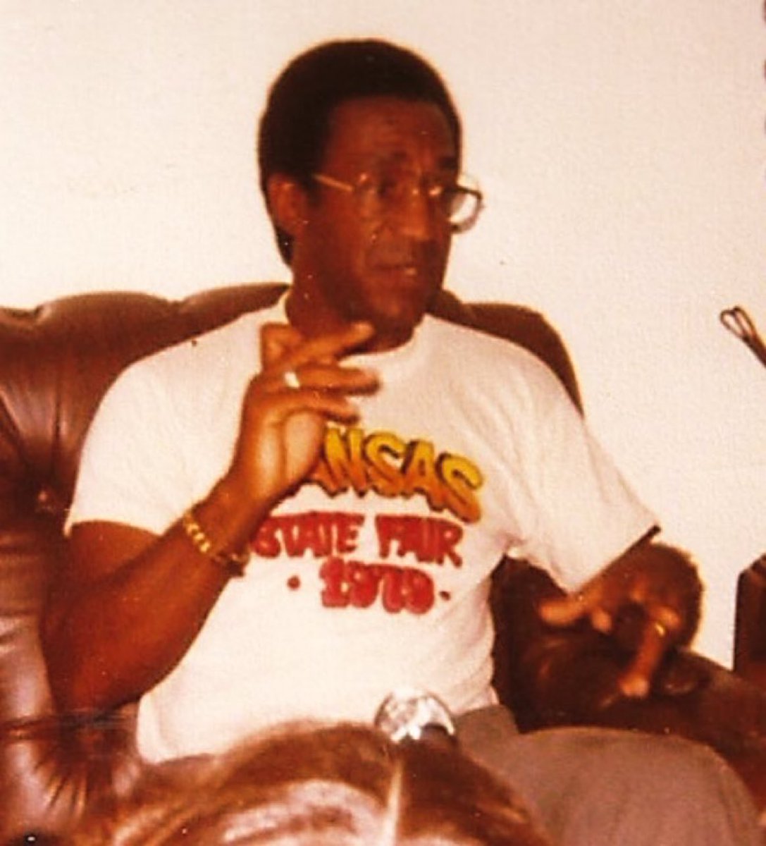 Super70sSports tweet picture