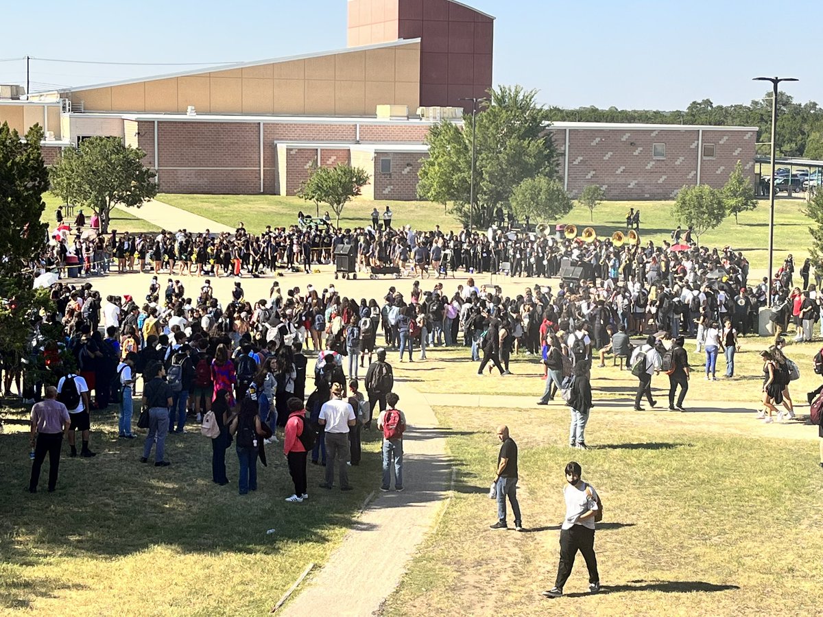 Akins STEM Academy tweet media