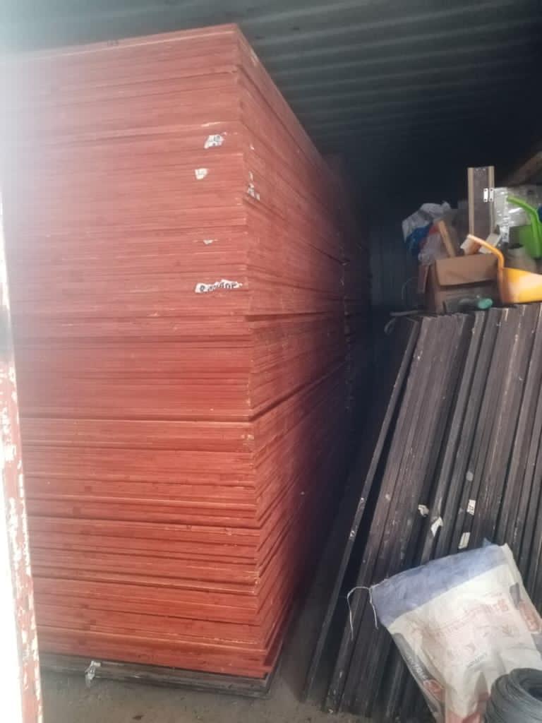 peejayblues's tweet photo. Please patronize us at Topbliss Supplies and Renovations for your 16mm, 18mm, 19mm and 21mm Marine Board. We deliver all around the nation at good prices. We supply and apply all kinds of waterproofing Chemicals, paints. We do general renovations. Delivery within Lagos is free https://t.co/ZlHDAcFI0Z