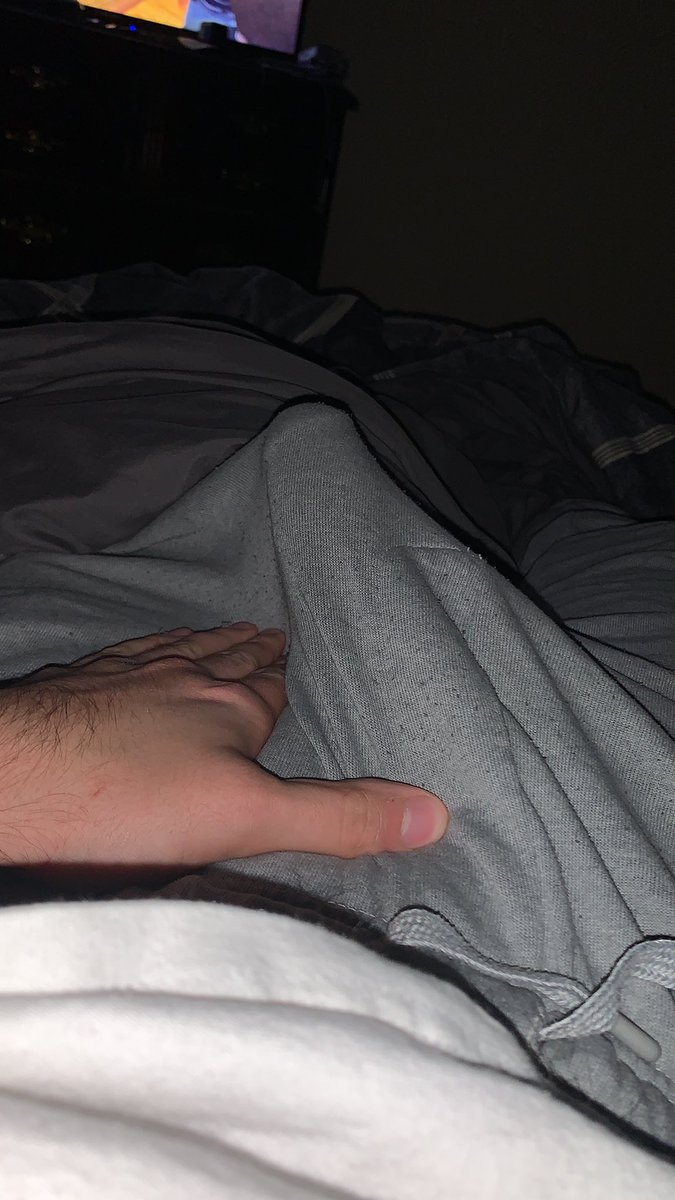 dom_dyl's tweet photo. I know you piggies want to see more of me😈 start sending a be a good sub for daddy. Findom cuck beta wallet paypig sub femdom humiliation https://t.co/YKSaXsBcJv