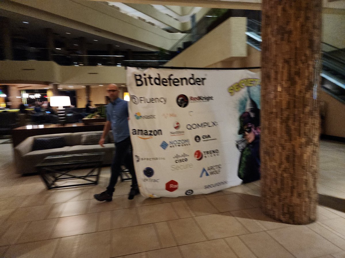 barefoot_Marine's tweet photo. Long night getting ready for the fun to start tomorrow! @texascyber https://t.co/f79ZaCllAt
