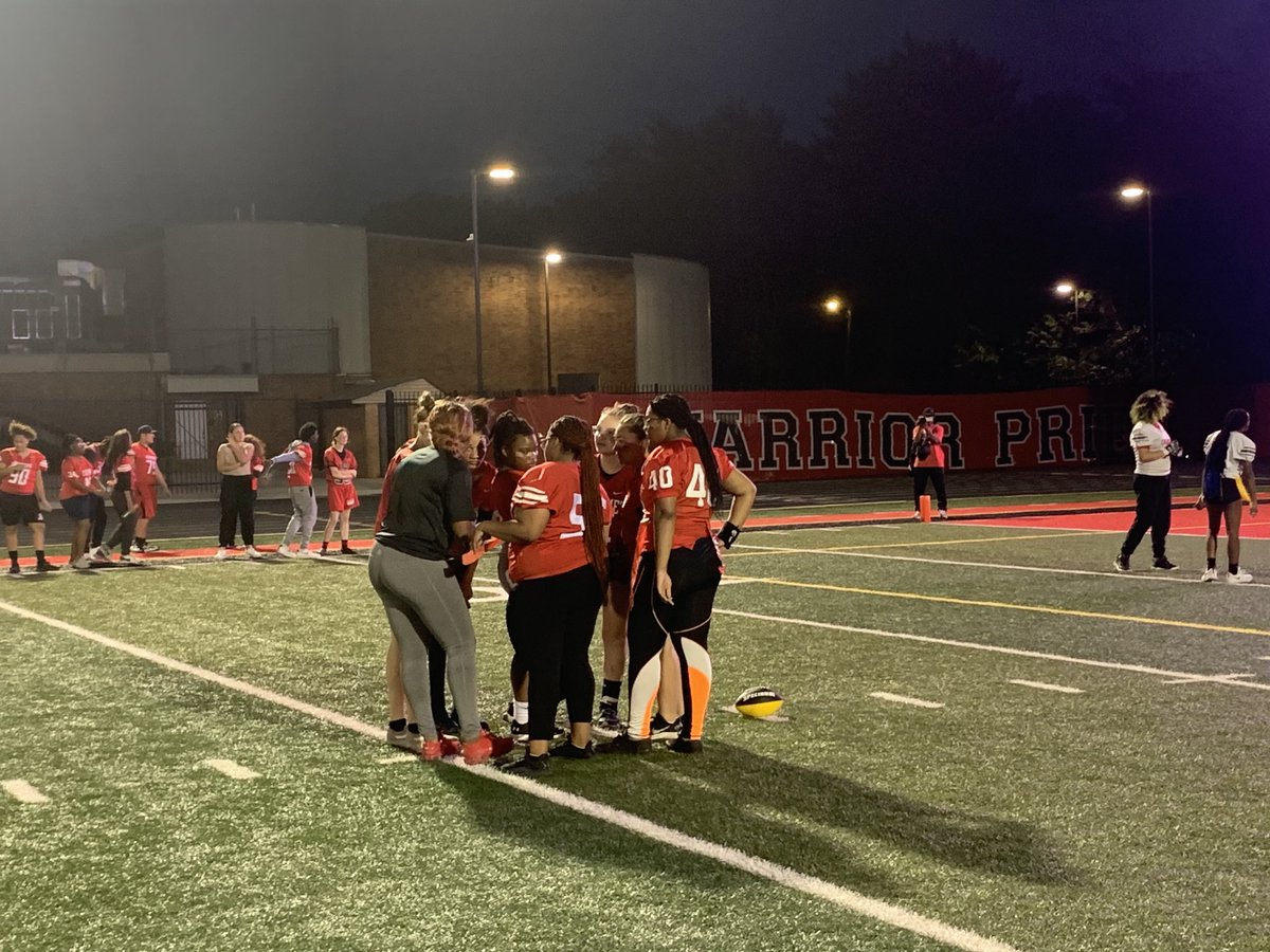 CNTWarriors's tweet photo. Great day to be a Warrior! Successful Powder Puff game ๐ชโค๏ธ๐๐ช #BeABetterTeammateToday #OnePercentBetterEachDay ๐ช๐ช Movies in the stadium tomorrow! See you there! https://t.co/gsCzsx6So1