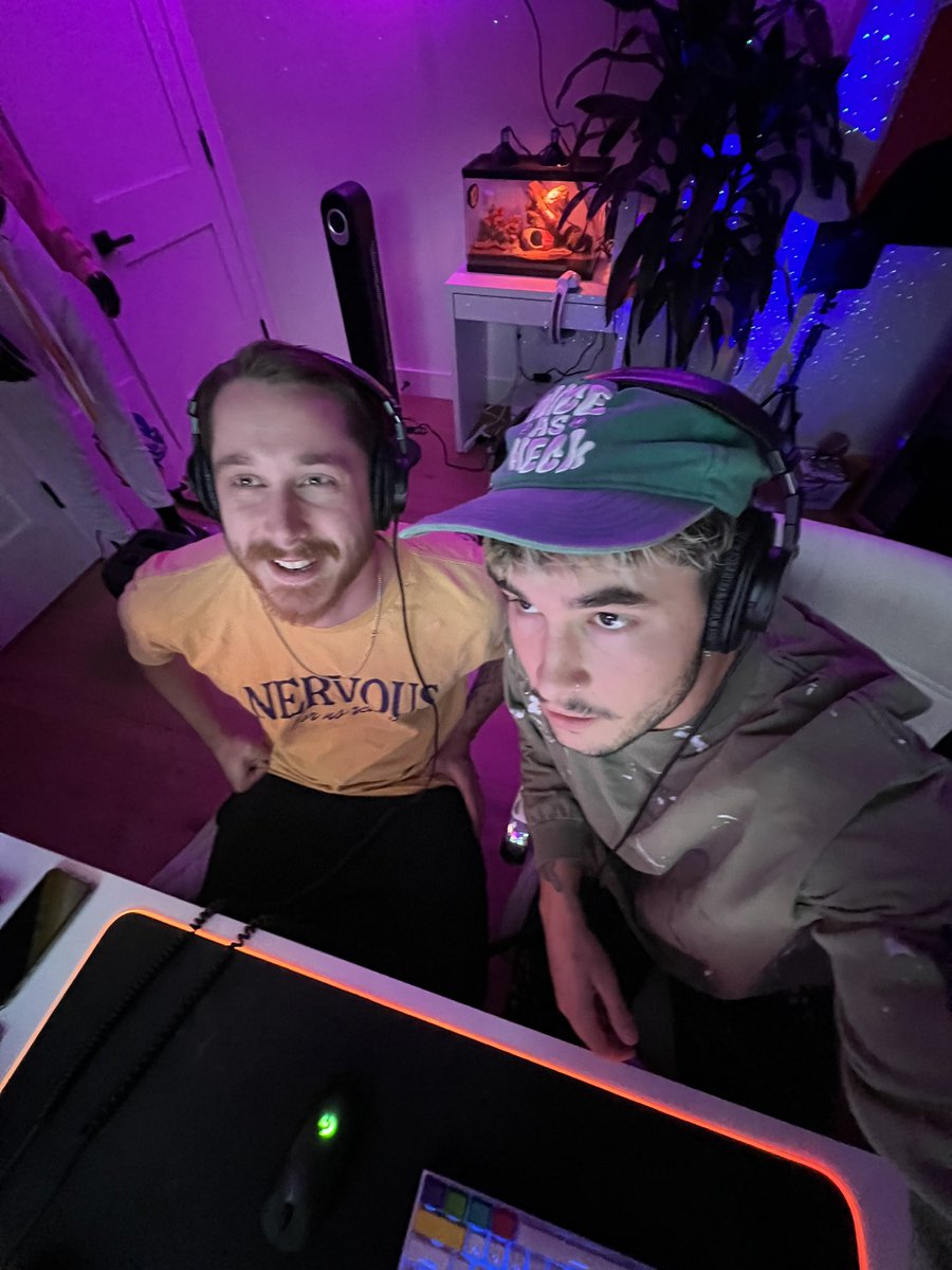 KianLawley's tweet photo. WERE LIVE RIGHT NOW
COME CONTROL OUR STREAM
https://t.co/rp5cdzuaHh
♥️♥️♥️♥️♥️♥️♥️♥️ https://t.co/Xajm0JBTzr