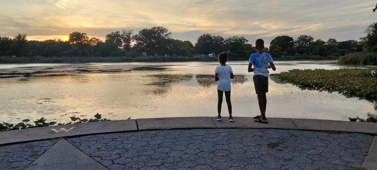 gtchubs's tweet photo. Enjoying every moment with them...#myhumans https://t.co/shqcmDHtyR
