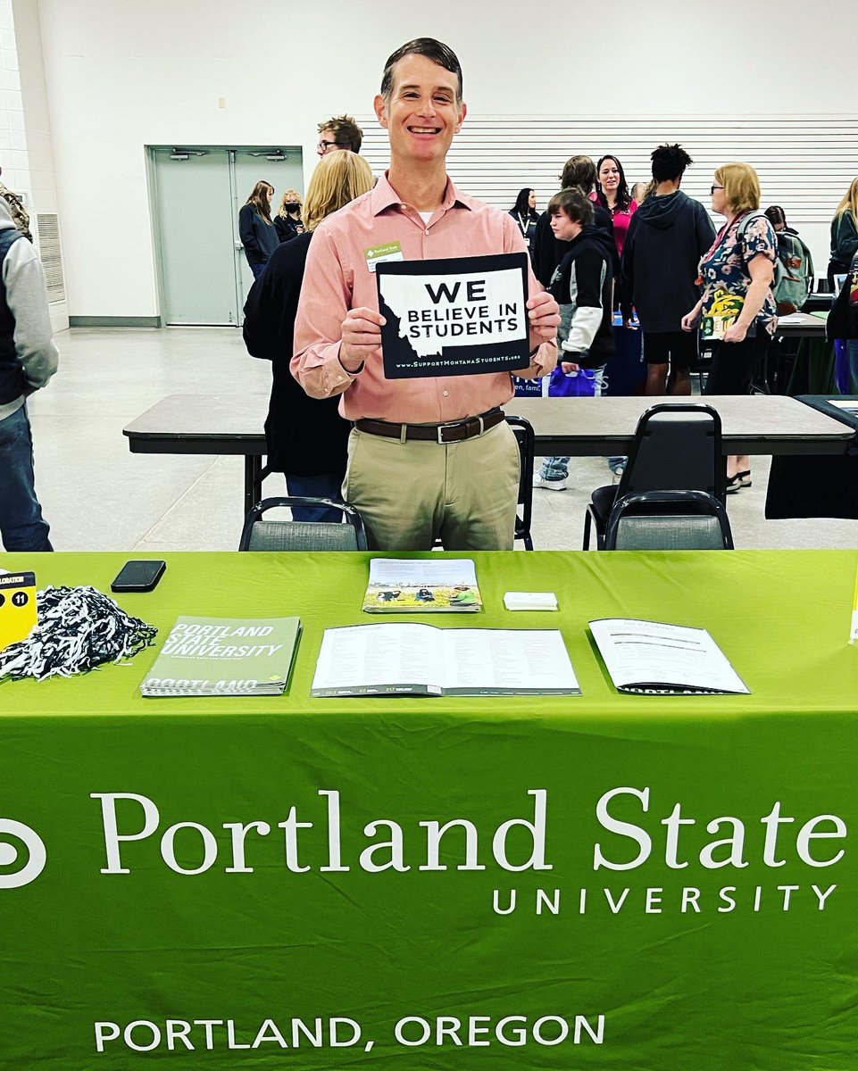 MontanaColleges's tweet photo. β¨πShowing our support of students! What a great team at the fairs helping students across our state. Thank you, Fair Exhibitors, for all your care and hard work to help students learn about their options after high school! β₯οΈ
#WeBelieveInStudents #MPSEOC https://t.co/iTyg21weO1