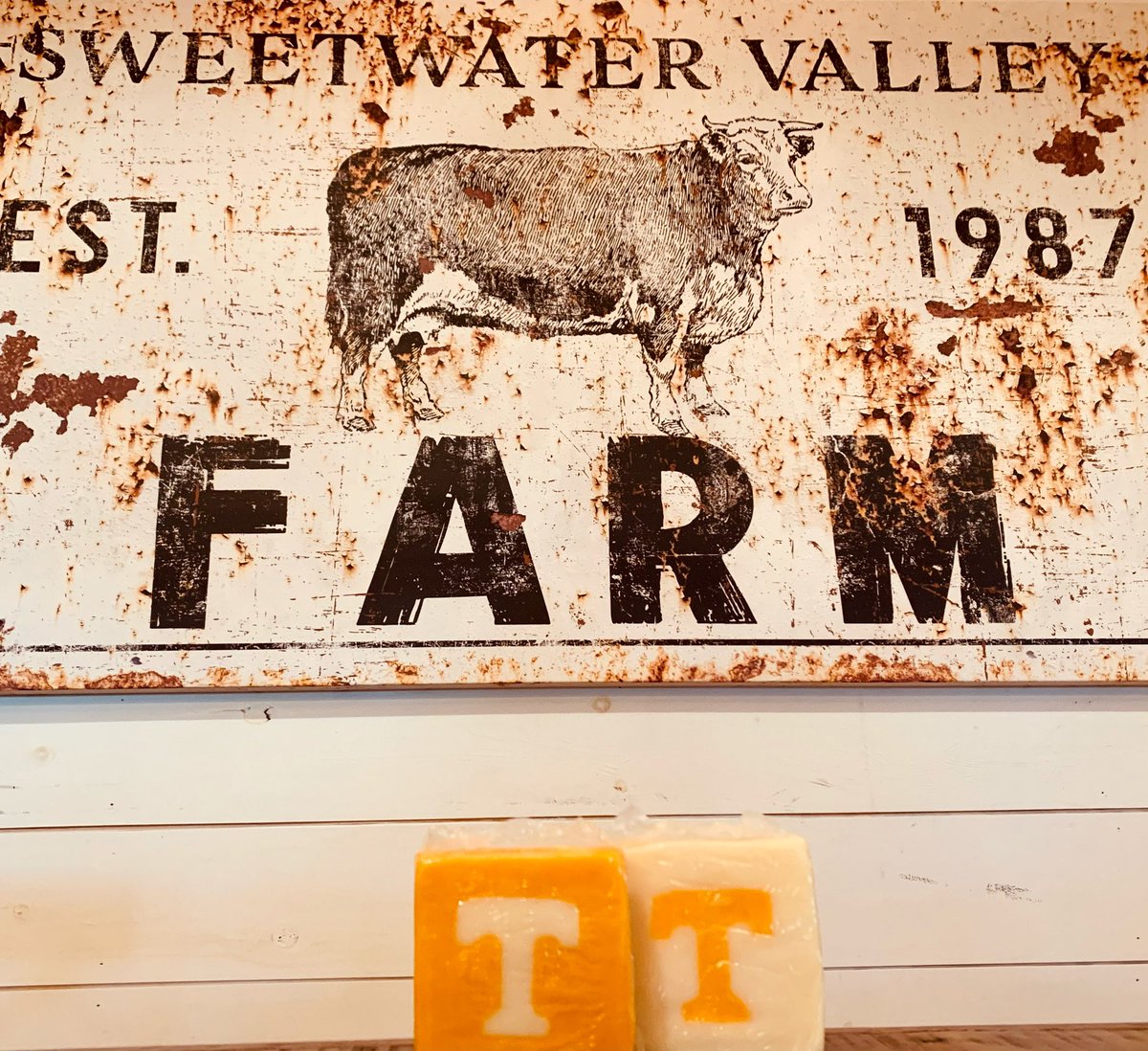 SweetwaterValleyFarm tweet media