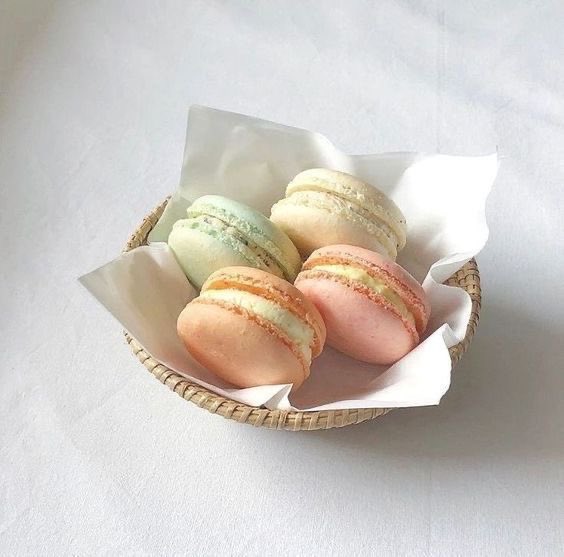 TeulandCafe's tweet photo. ʕ•́ᴥ•̀ʔっ to: @ilgc_twts

📨 Teuha! someone sent you…

: macarons

ෆ from: pinaka cute sa twt world 🙇🏼‍♀️

💌 im not close pa to all members but im hoping for more interaction esp sa gdm. happy motmot po 🤗🍰 https://t.co/cX9W7KGYOP