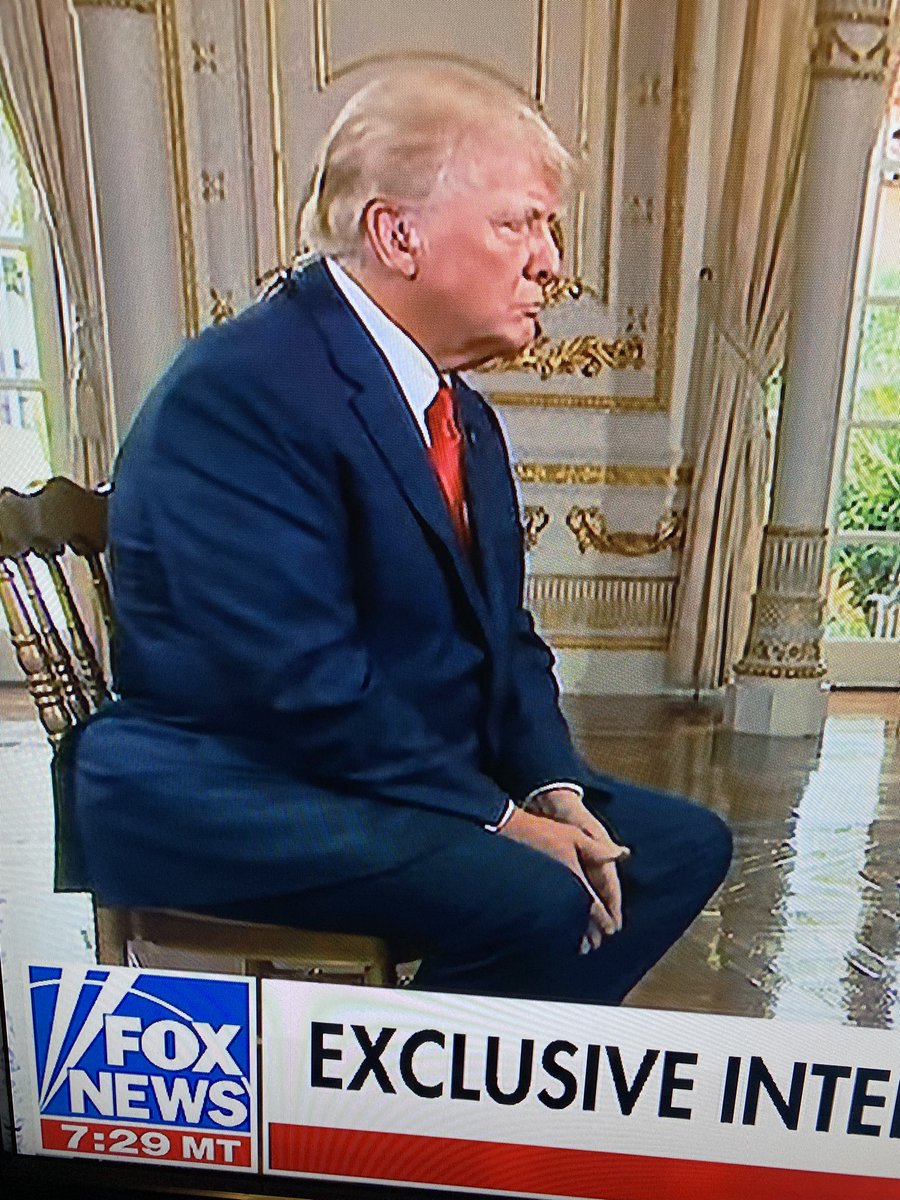 I swear this is real!! #trumpsbutt #trumpisscared #Hannity