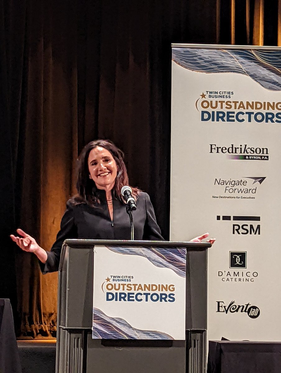 Sample_Anne_OSU's tweet image. "Leadership is a responsibility. Intentionality matters. I believe the future depends on what you do today."

Proud to celebrate @amylanger tonight at the #ODA2022 by @TCBmag. 

She is a #NavigateForward #BoardReadiness alum. Here's her story: navigateforward.com/amy-langer-bri…