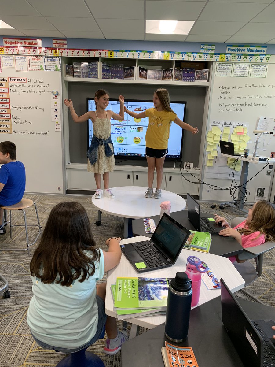 Mr. Williams' Room tweet media