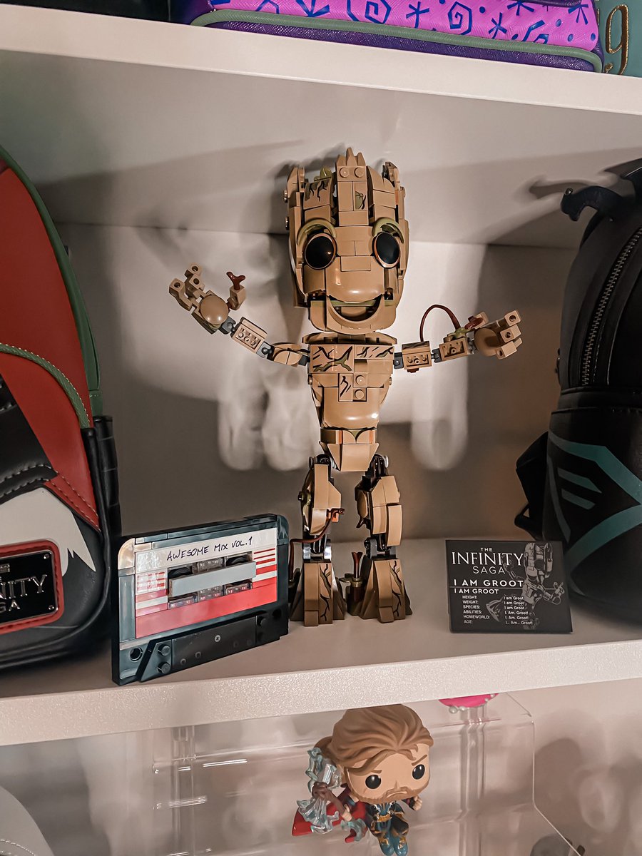 Jennscollecting's tweet photo. He so cute 🥹 #groot #marvel #lego https://t.co/feG4CKhHpE