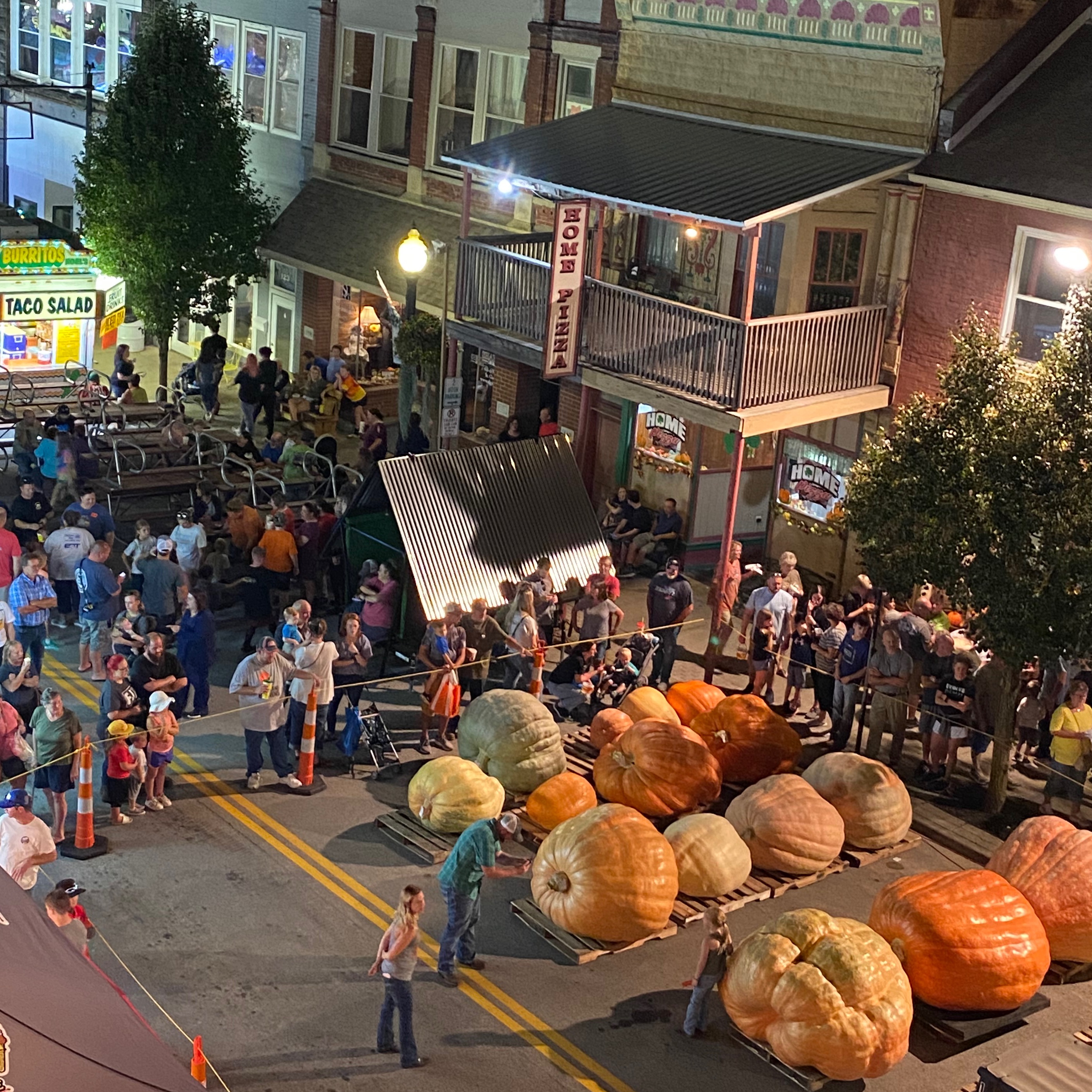 Barnesville Pumpkin Festival (BarnPumpkinFest) / Twitter