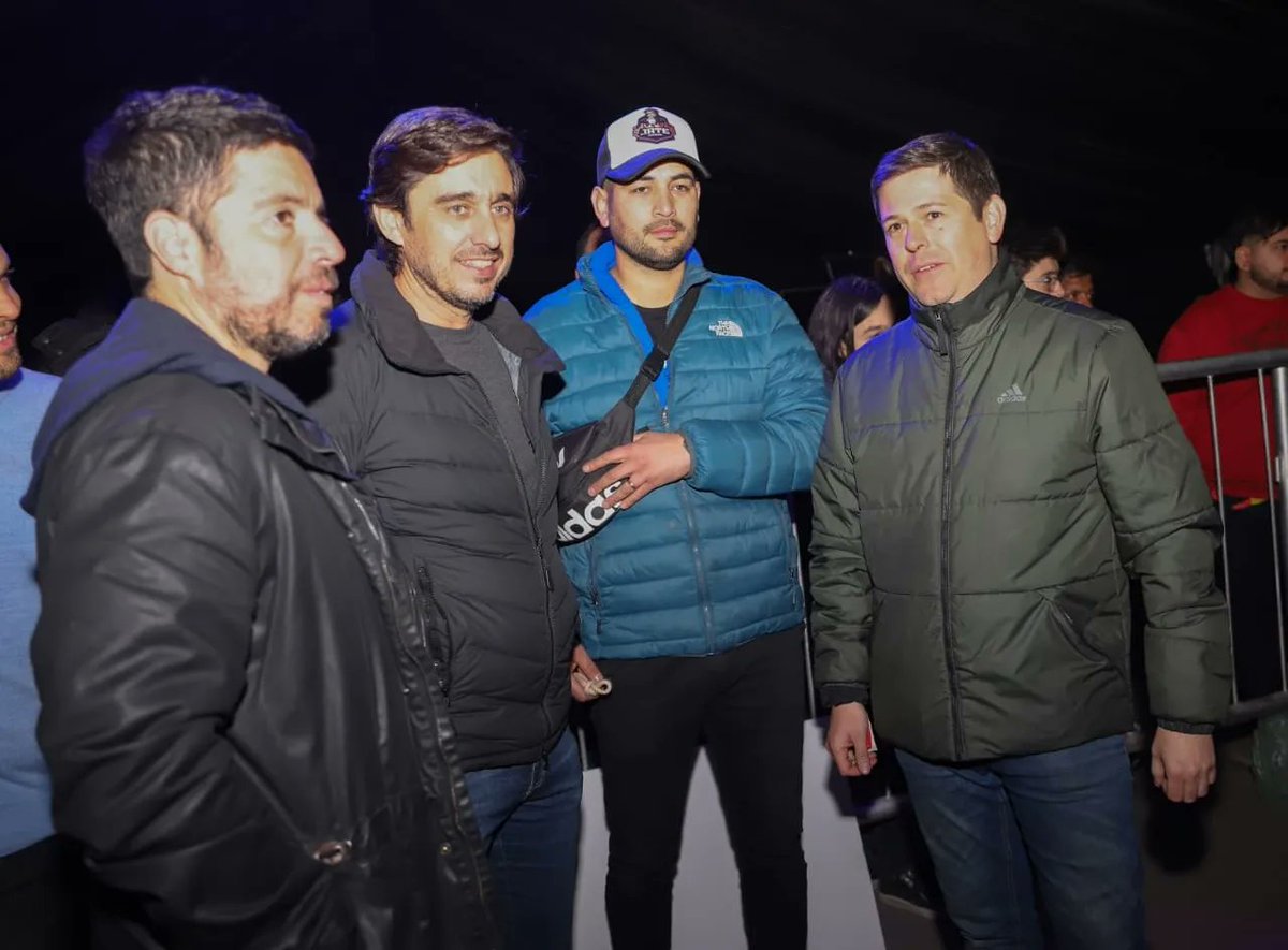 baistrocchie's tweet photo. Con la juventud de Capital estuvimos presentes en el #PrimaveraFest celebrando el día del estudiante con propuestas para todos los sanjuaninos y sanjuaninas. Siempre es grato compatir e intercambiar ideas con los jóvenes sobre el trabajo que realizamos y que tienen en cada ámbito https://t.co/7dx6oV56qP
