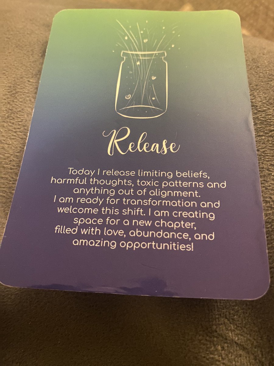 Joey Dillon tweet media