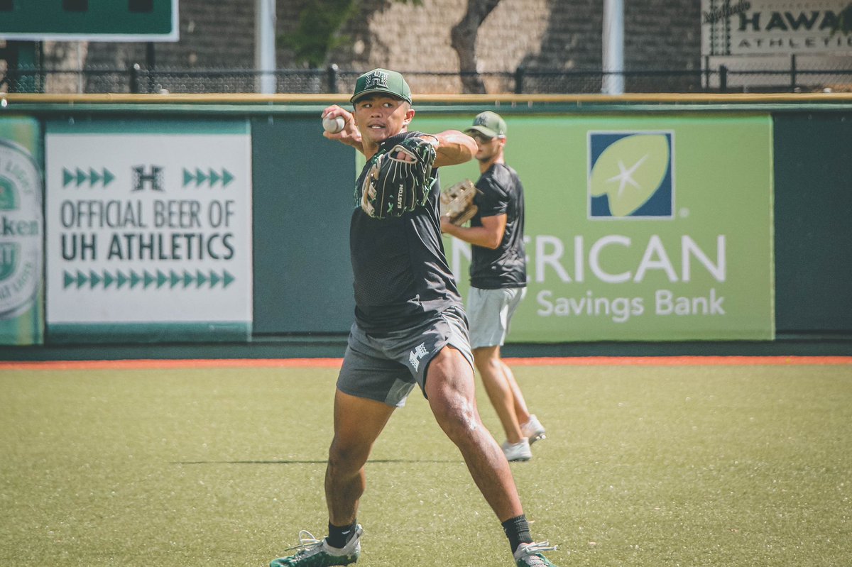 Hawaii Baseball tweet media