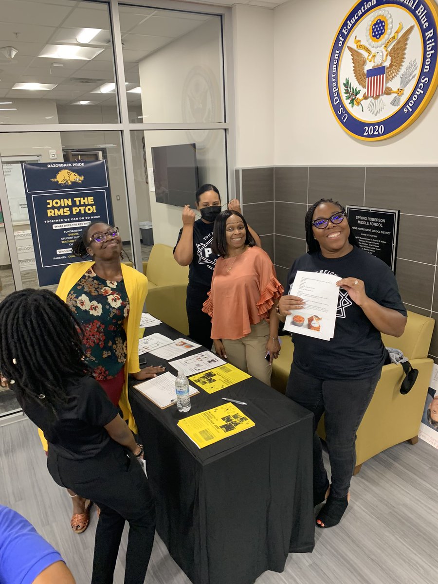 CrucialCORO's tweet photo. Look @SpringISD_FACE.                 The @RobersonSpring PTO was in full effect at our annual Title I meeting. Almost 50 new members signed up. @Shuester, Are you still super proud? @CeceliaBrumsey @MrsDunbar6 @CaptivatingCan @casey_wheaton https://t.co/LocCCTBEHG
