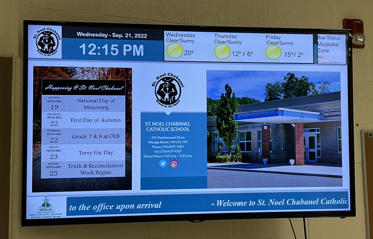 DL_Buts's tweet photo. St. Noel’s entrance is much more exciting now that our digital signage is up and running. Thanks Mr. Grant for helping with this! We will be able to communicate information, showcase student work and share pictures of our school community in action. #leveragedigital @SMCDSB_SNC https://t.co/3l0JAB40Du