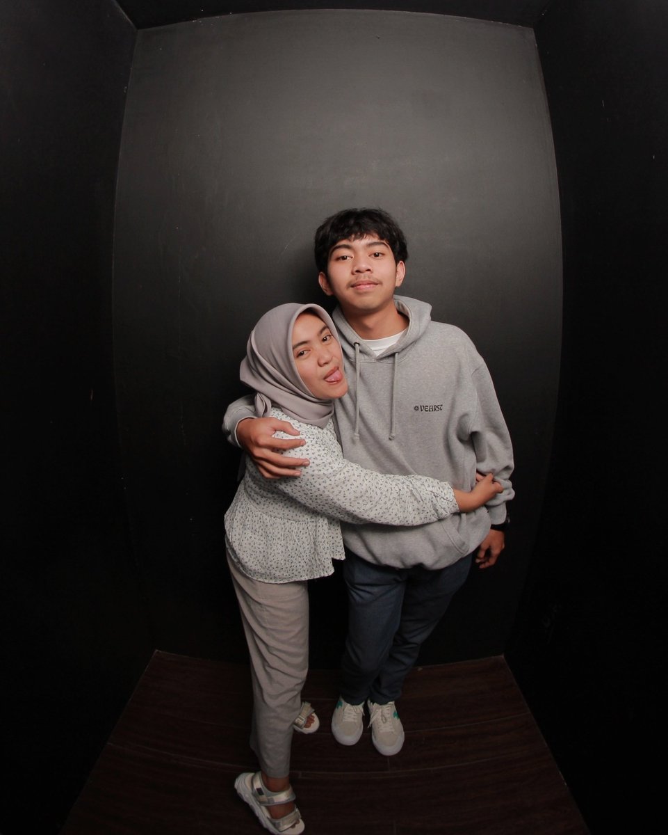 isolap_'s tweet photo. tapi di balik itu semua aku juga seneng punyaa ayang yg super super baik,yg sllu sabar yg mau nurutin smwa Bm akuuu yg gapernah marahhhh. smg rezeky nya di lancarin biar bisa halalin akuuu😝😝😝💖 https://t.co/HJcJ63idoN