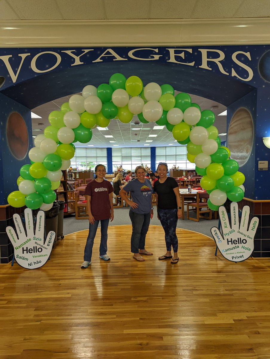 LBrockCounselor's tweet photo. #StartWithHelloWeek has gotten off to a great start @FalconPassElem . Our amazing PTA put up meaningful decorations and our students and staff have been stepping into action to recognize when others feel lonely and reaching out to welcome and include them! https://t.co/hPXB6JlxgF