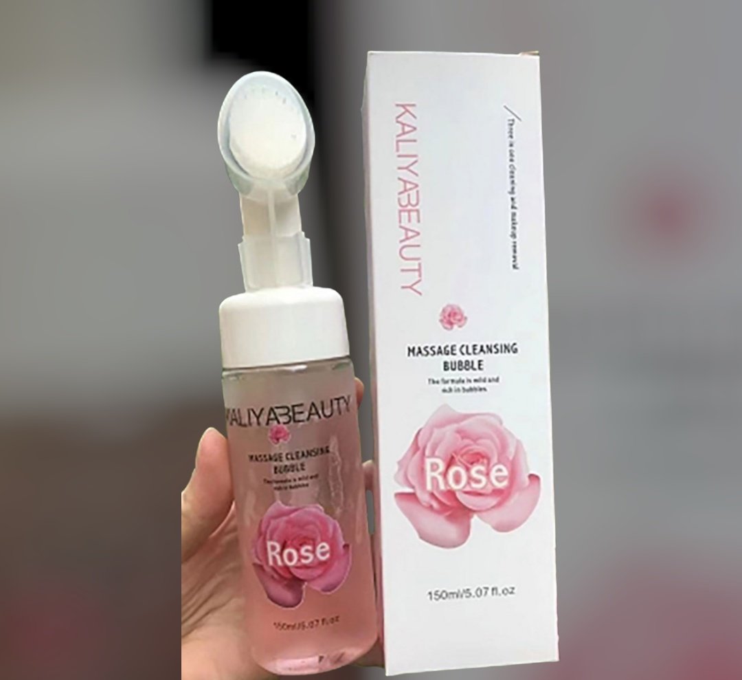 ShopCM3's tweet photo. ESPUMA DE ROSAS.
Limpieza profunda.
Ayuda a calmar irritaciones en la piel y brinda hidratación a tu rostro.
#shopcosmeticsmore. https://t.co/0kEE4o6Ral