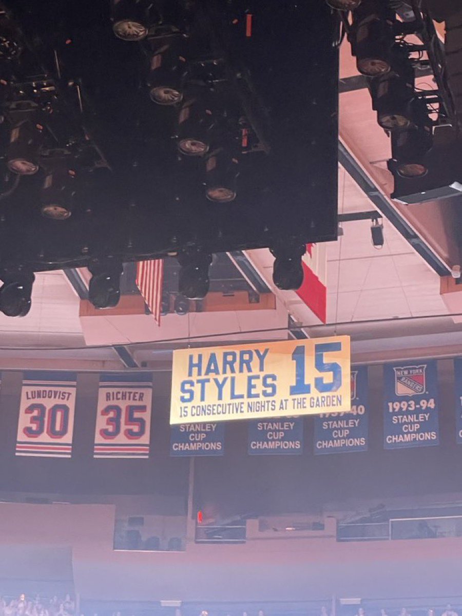 Ishmael Styles on Twitter "RT magazinerry and when Harry hears the lyrics, “Do you remember